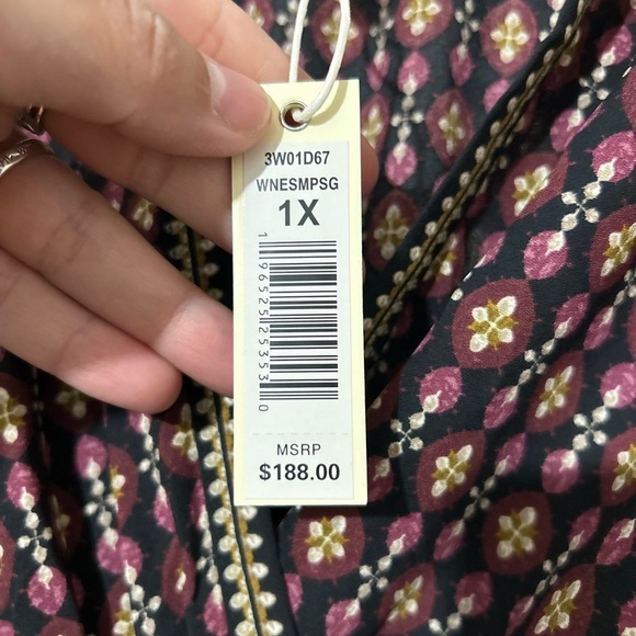 NWOT Max Studio Boho Print Short Sleeve V-Neck Maxi Dress in Purple/ Pink Sz 1X - Picture 11 of 11